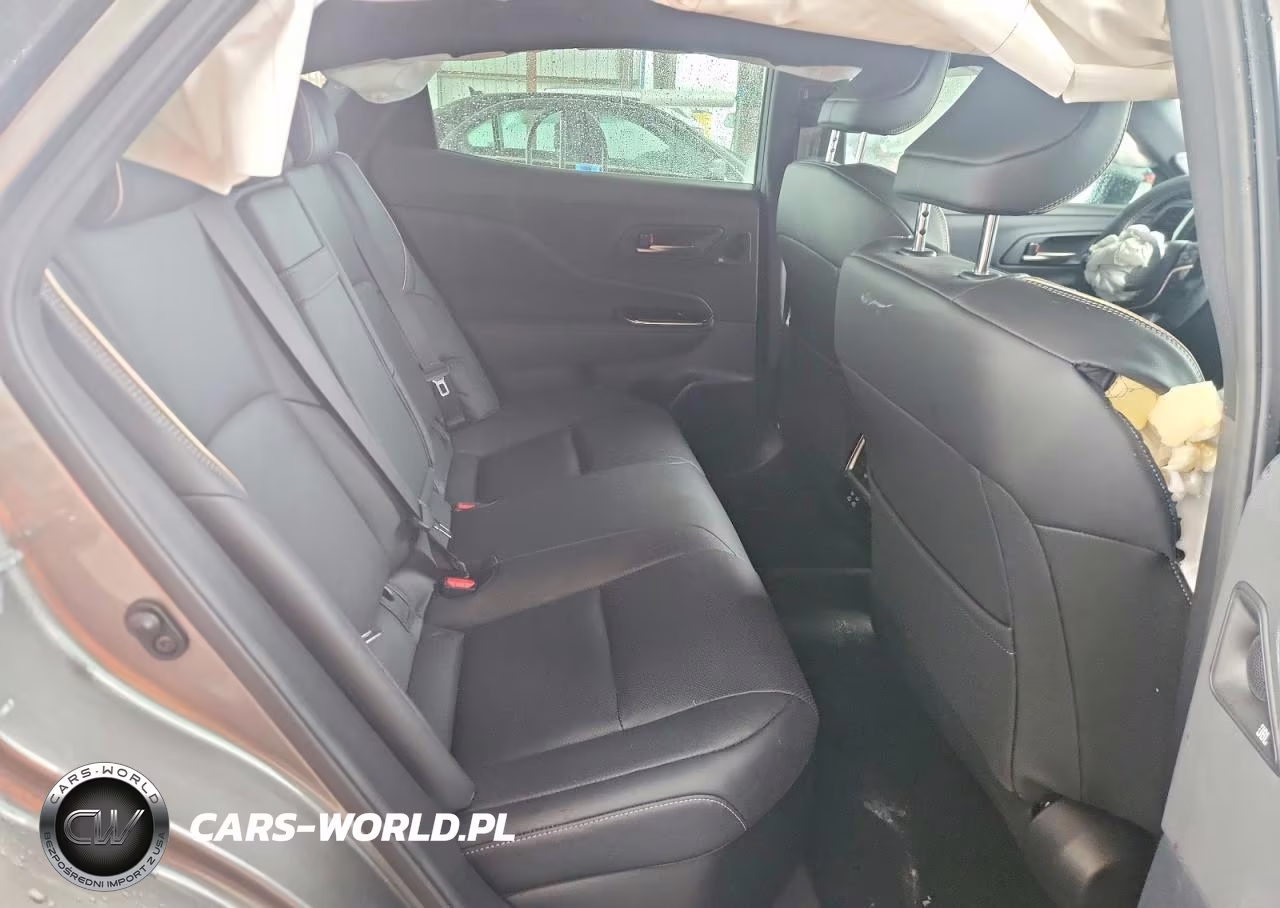 2025 Toyota Crown Platinum VIN:JTDAFAAF7S3011963 - 10