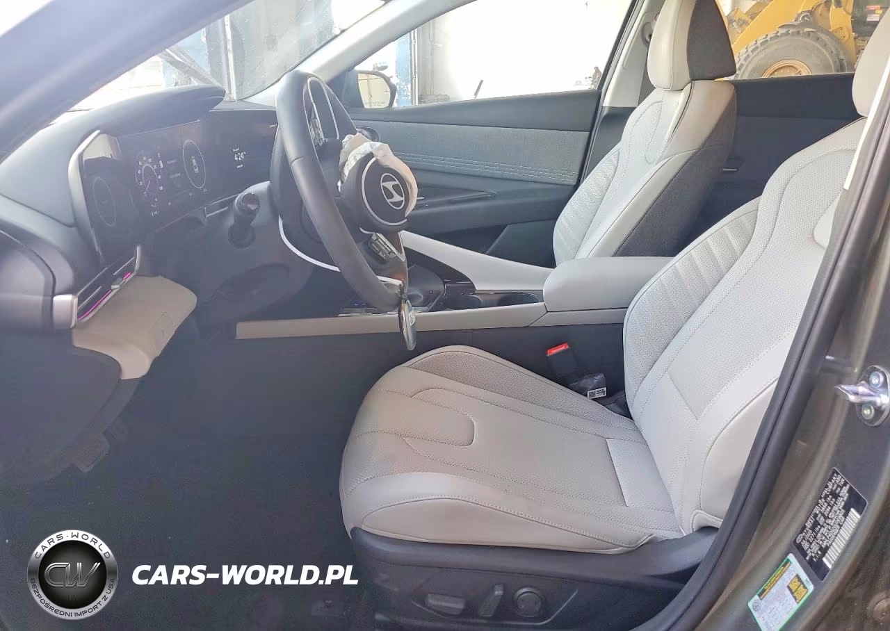 2025 Hyundai Elantra Limited VIN:KMHLP4DG2SU069805 - 7