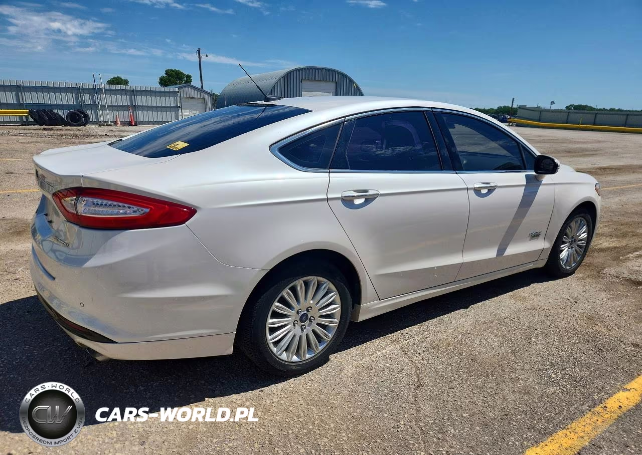 2014 Ford Fusion Titanium Phev VIN:3FA6P0SU0ER355477 - 3