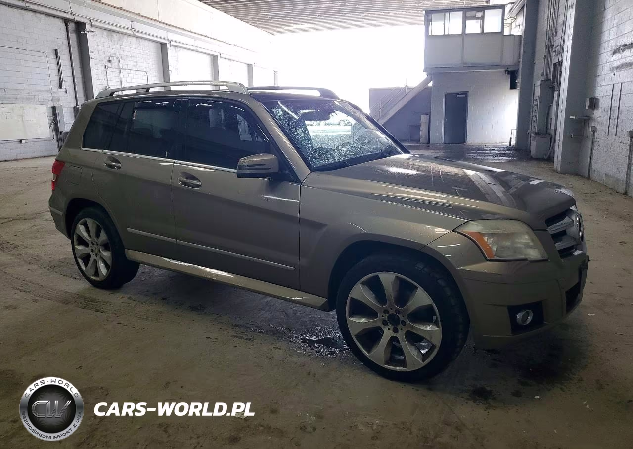 2010 Mercedes-Benz Glk 350 4Matic VIN:WDCGG8HB3AF351685 - 4