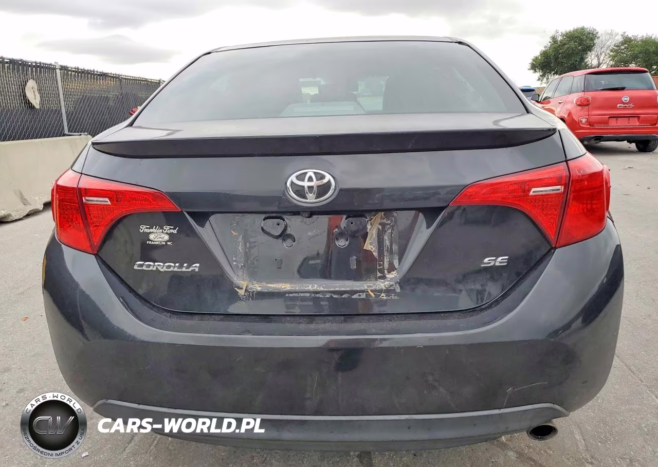 2017 Toyota Corolla Se VIN:2T1BURHE5HC777390 - 6