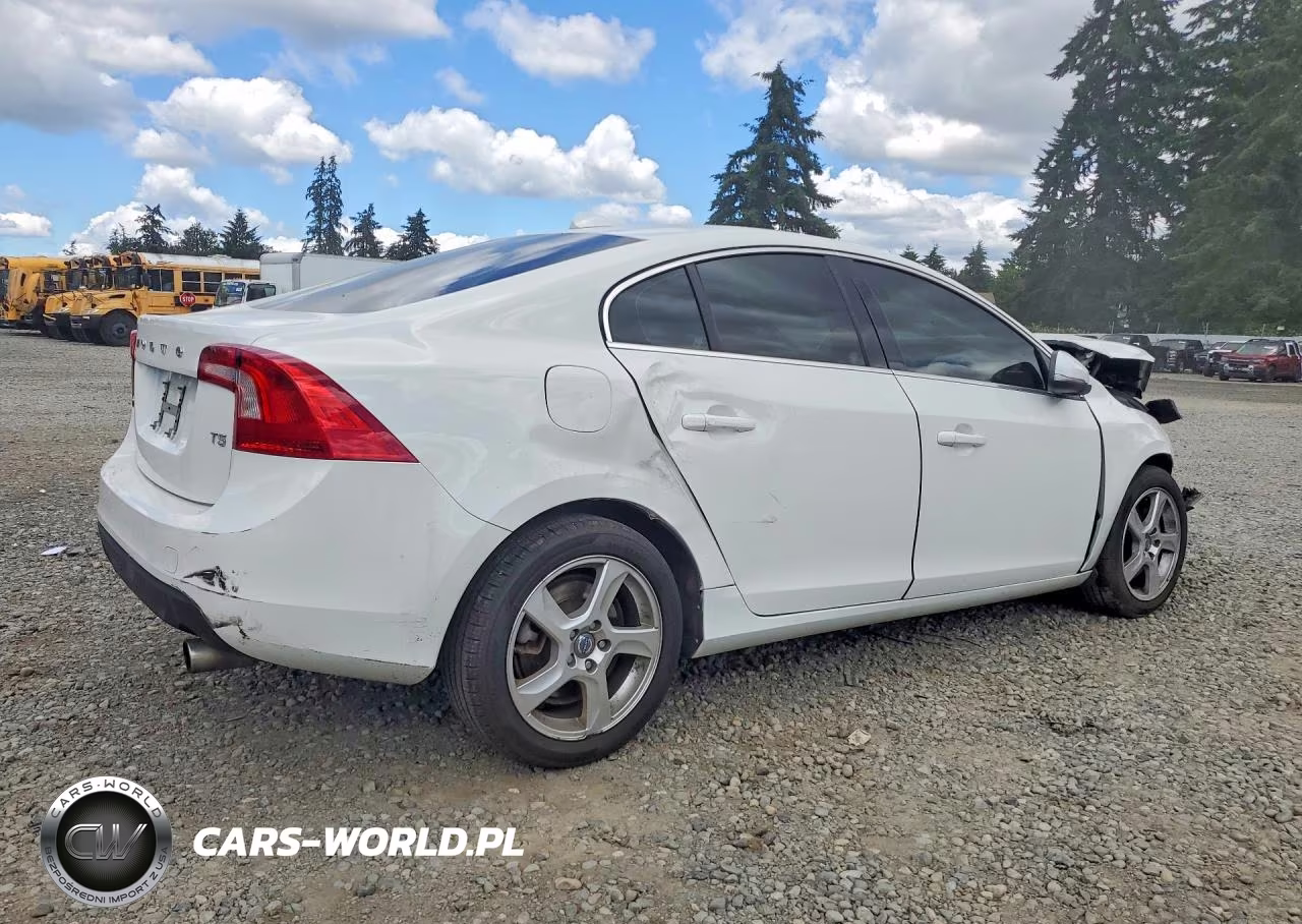 2013 Volvo S60 T5 VIN:YV1612FS5D2197991 - 3