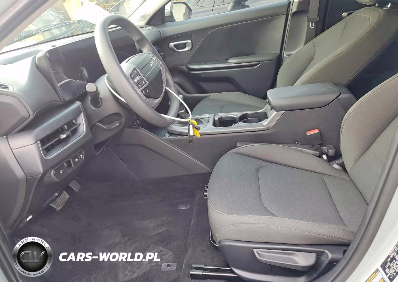 2026 Kia K4 Lxs VIN:3KPFT4DE3TE265795 - 7