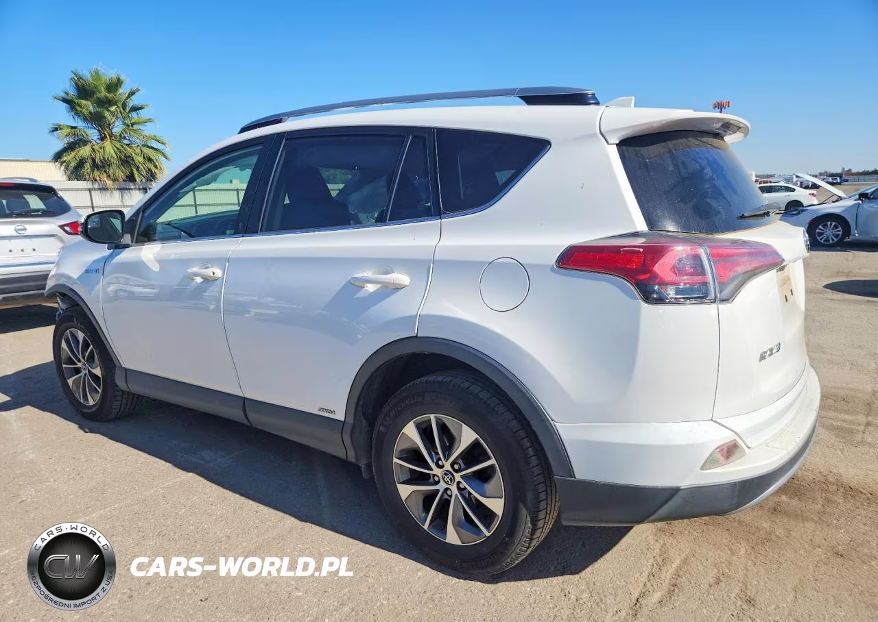 2018 Toyota Rav4 Hybrid Le VIN:JTMRJREV8JD183560 - 2
