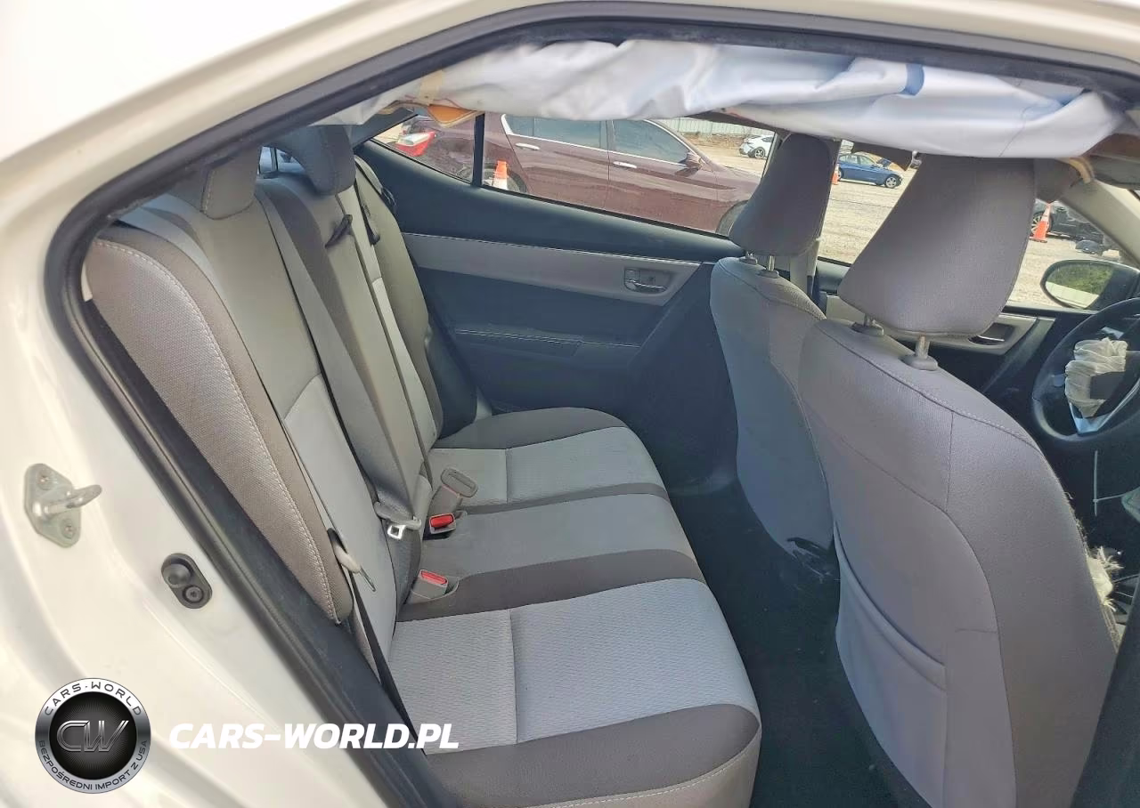 2017 Toyota Corolla Le VIN:2T1BURHE5HC852329 - 10