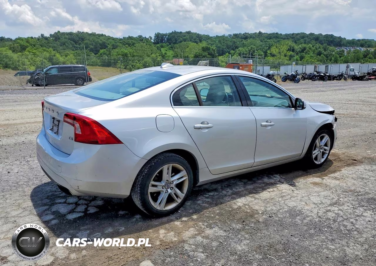 2014 Volvo S60 T5 VIN:YV1612FS0E2271934 - 3