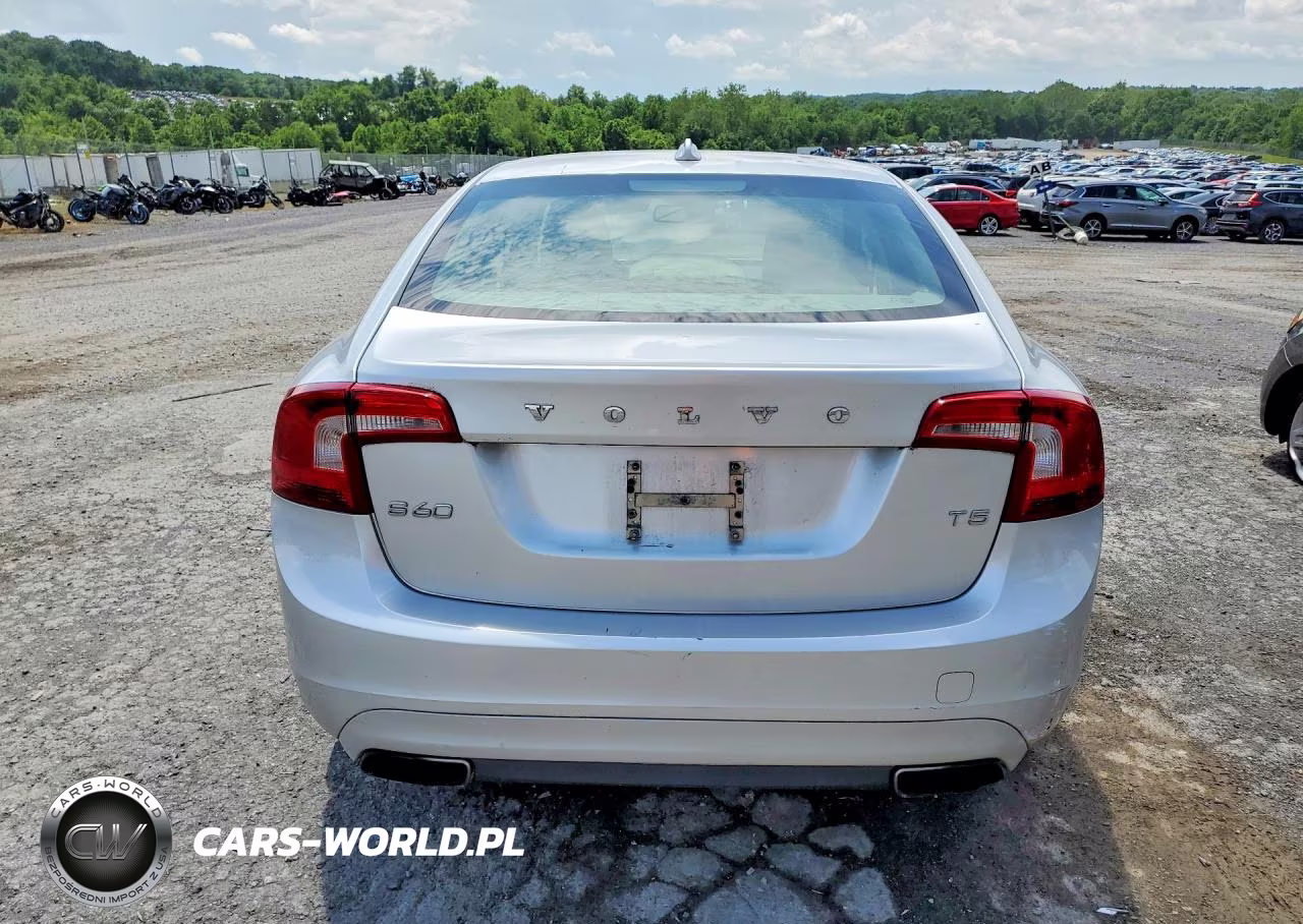 2014 Volvo S60 T5 VIN:YV1612FS0E2271934 - 6