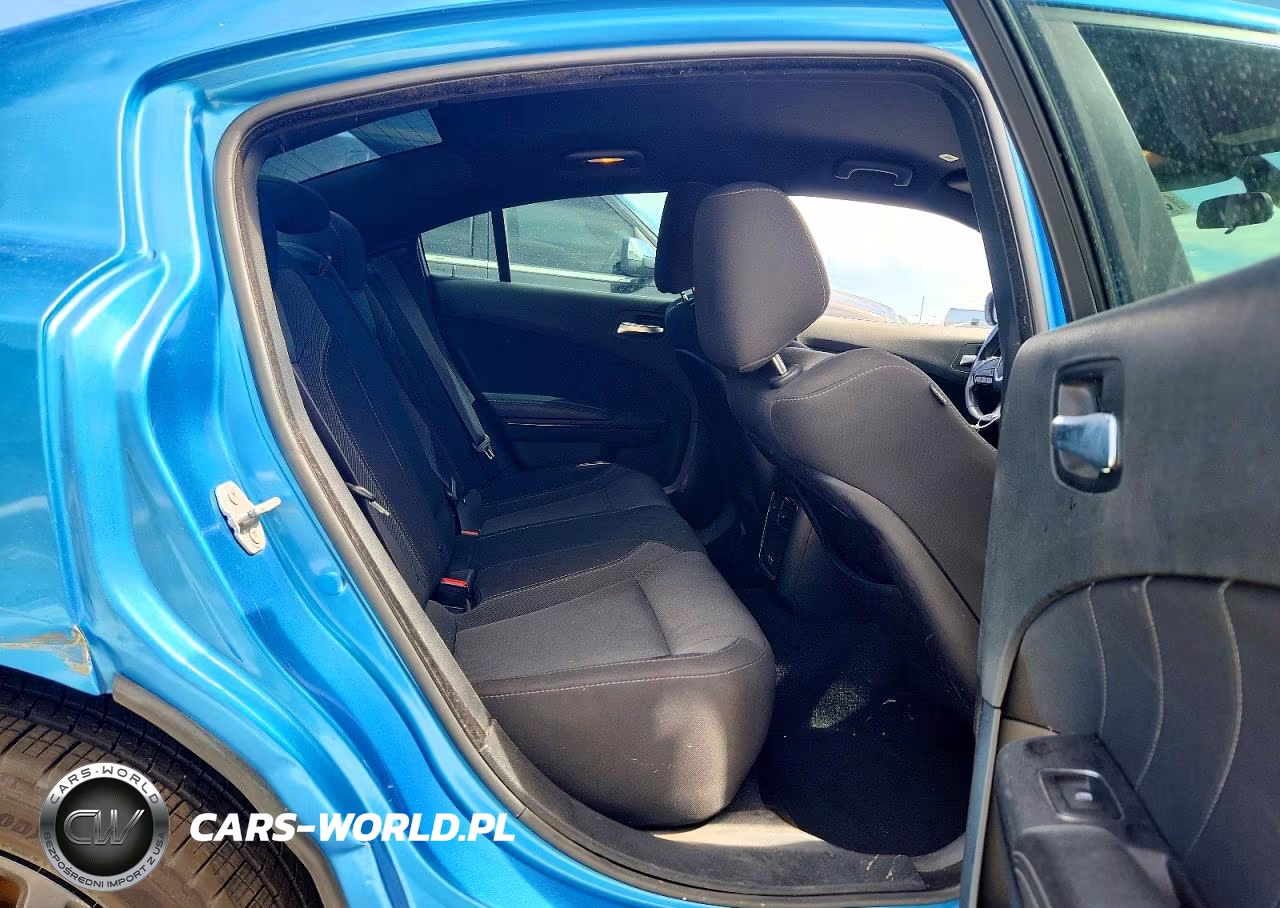 2019 Dodge Charger Sxt VIN:2C3CDXBG8KH700694 - 10
