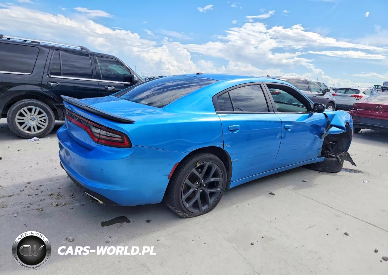 2019 Dodge Charger Sxt VIN:2C3CDXBG8KH700694 - 3