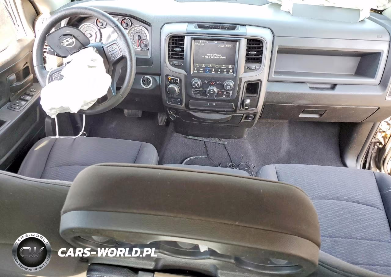 2019 Ram 1500 Classic Tradesman VIN:1C6RR7FT3KS511823 - 8
