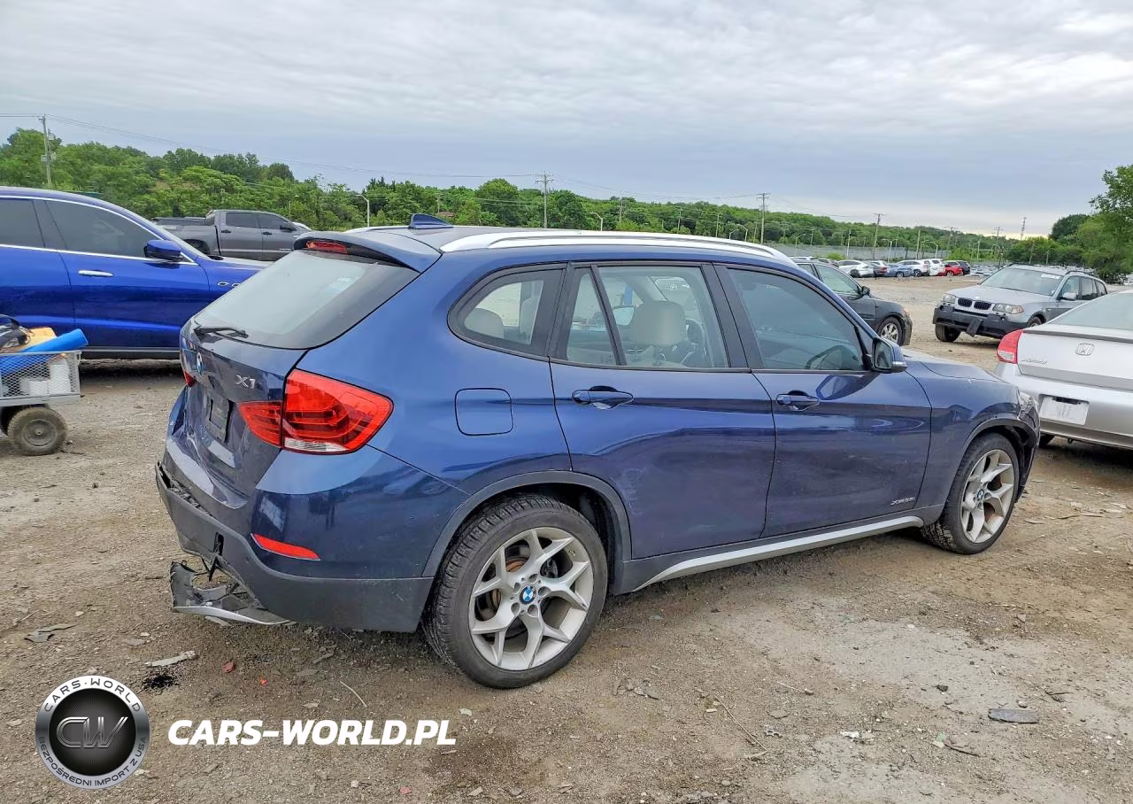 2015 BMW X1 xDrive28I VIN:WBAVL1C53FVY41555 - 3