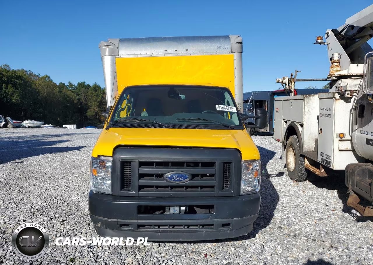 2023 Ford Econoline E350 Super Duty Cutaway Van VIN:1FDWE3FN7PDD24335 - 5