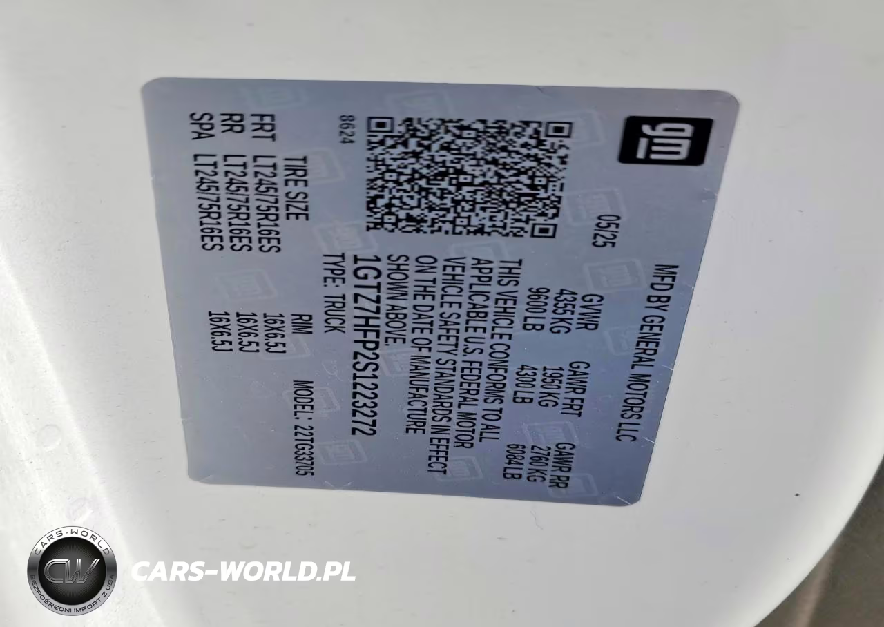 2025 GMC Savana G3500 Delivery Van VIN:1GTZ7HFP2S1223272 - 14