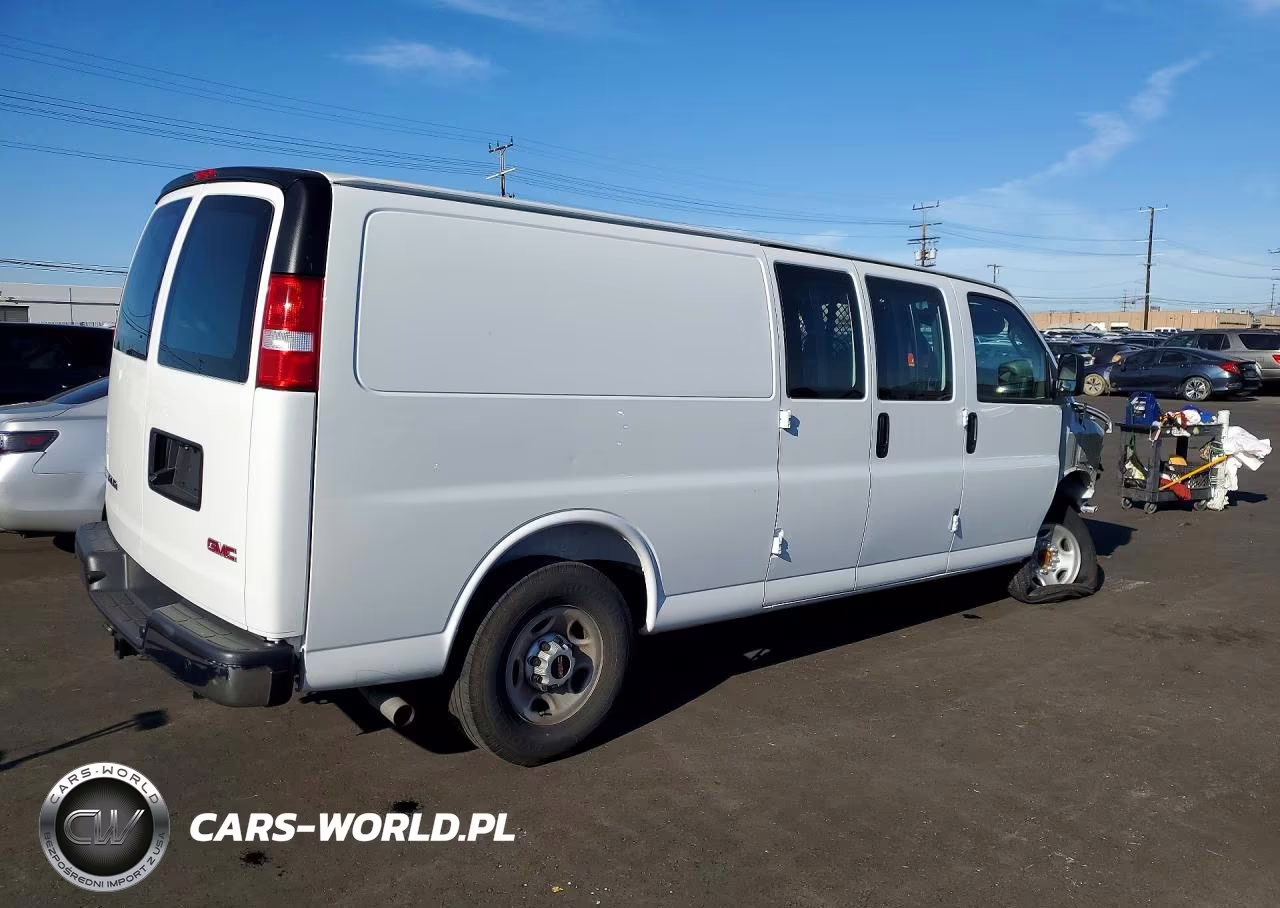 2025 GMC Savana G3500 Delivery Van VIN:1GTZ7HFP2S1223272 - 3