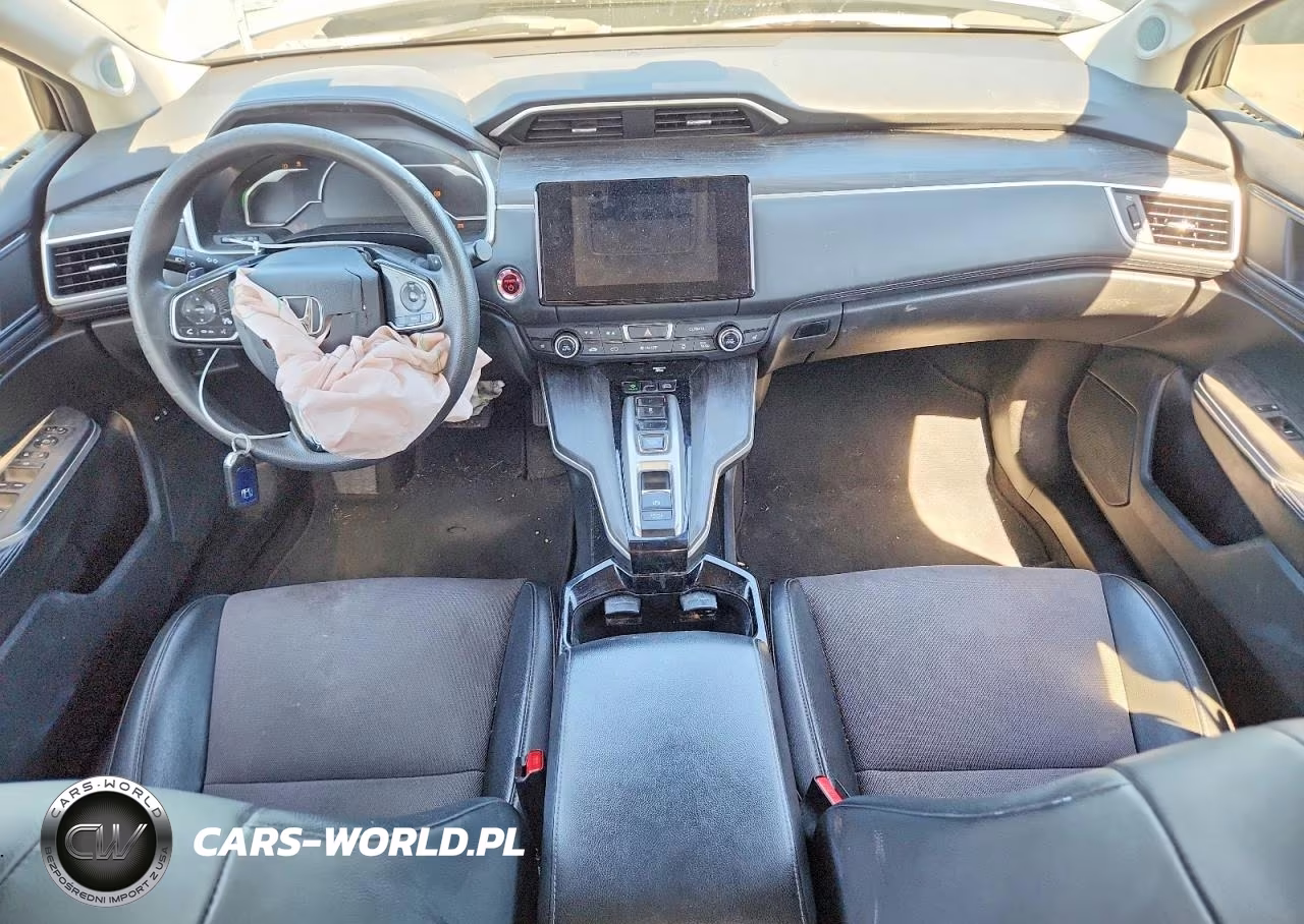2018 Honda Clarity VIN:JHMZC5F14JC000531 - 8