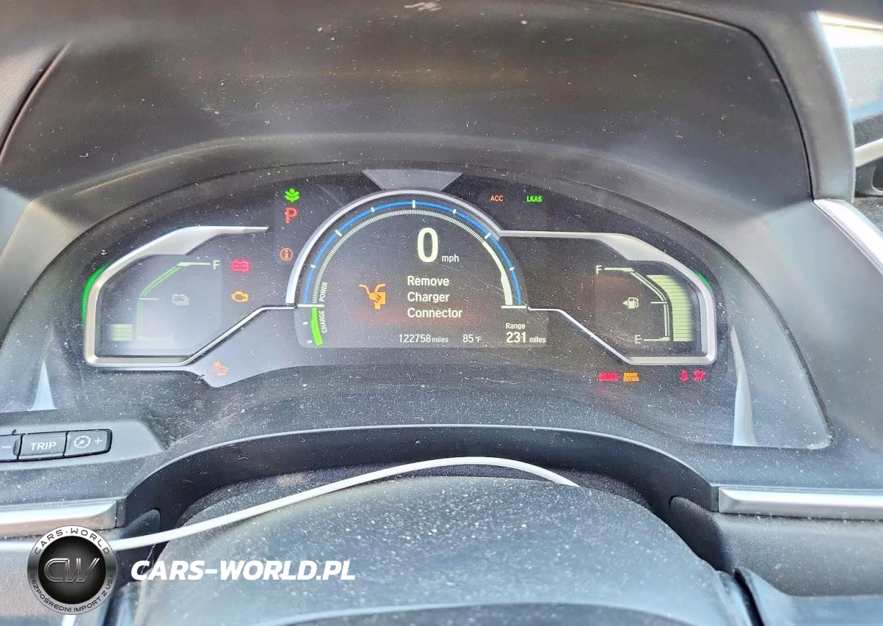 2018 Honda Clarity VIN:JHMZC5F14JC000531 - 9