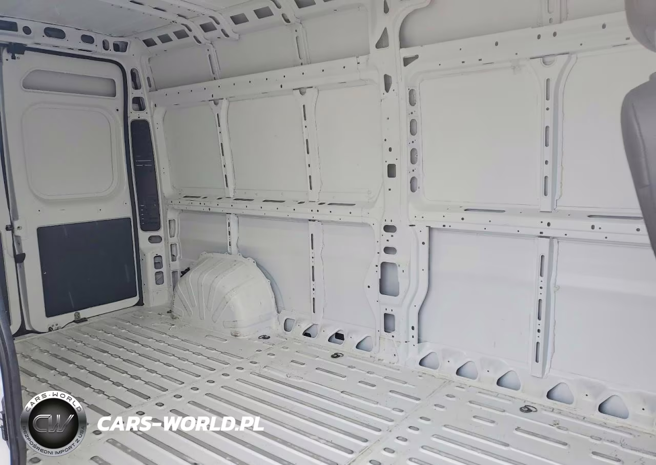 2025 Ram Promaster 2500 Delivery Van VIN:3C6LRVDGXSE514091 - 11