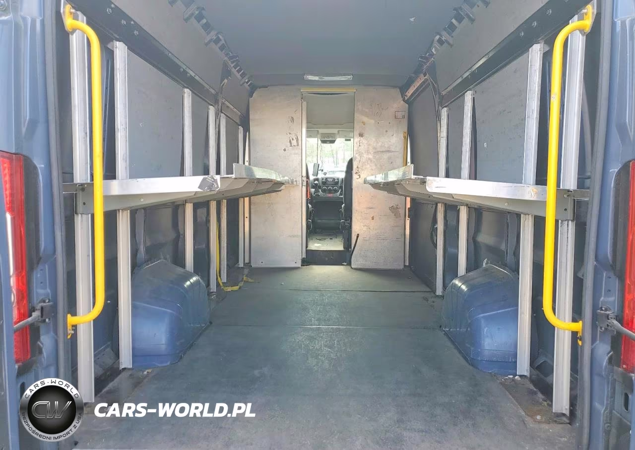 2020 Ram Promaster 3500 Delivery Van VIN:3C6URVJG8LE128957 - 10