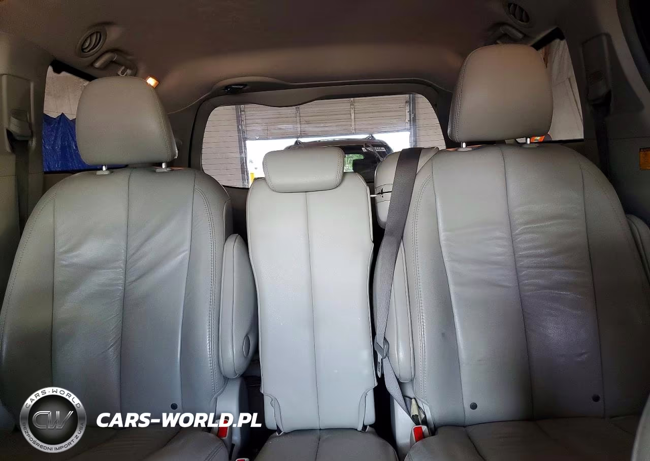 2011 Toyota Sienna Xle 8-Passenger VIN:5TDYK3DC1BS045516 - 10