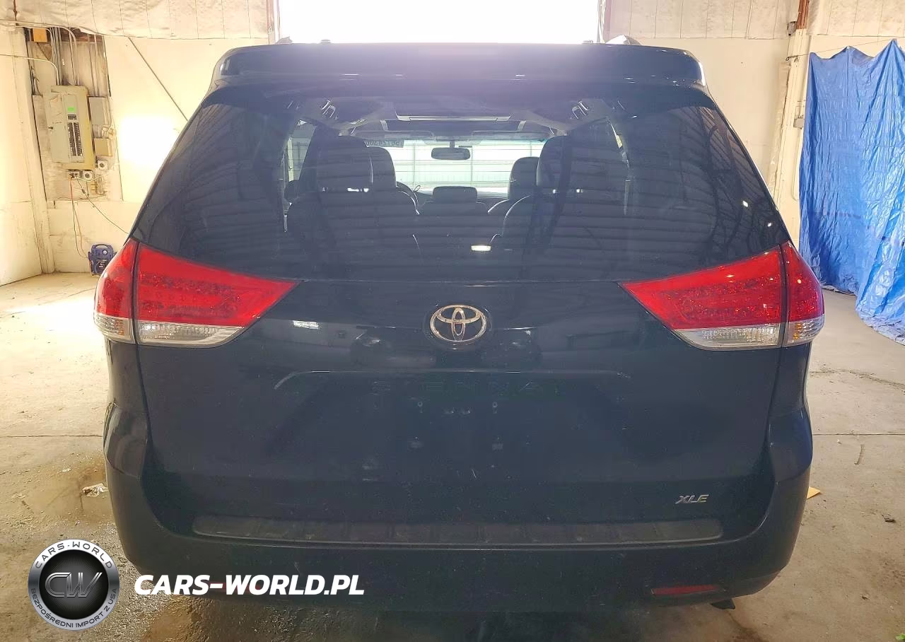 2011 Toyota Sienna Xle 8-Passenger VIN:5TDYK3DC1BS045516 - 6