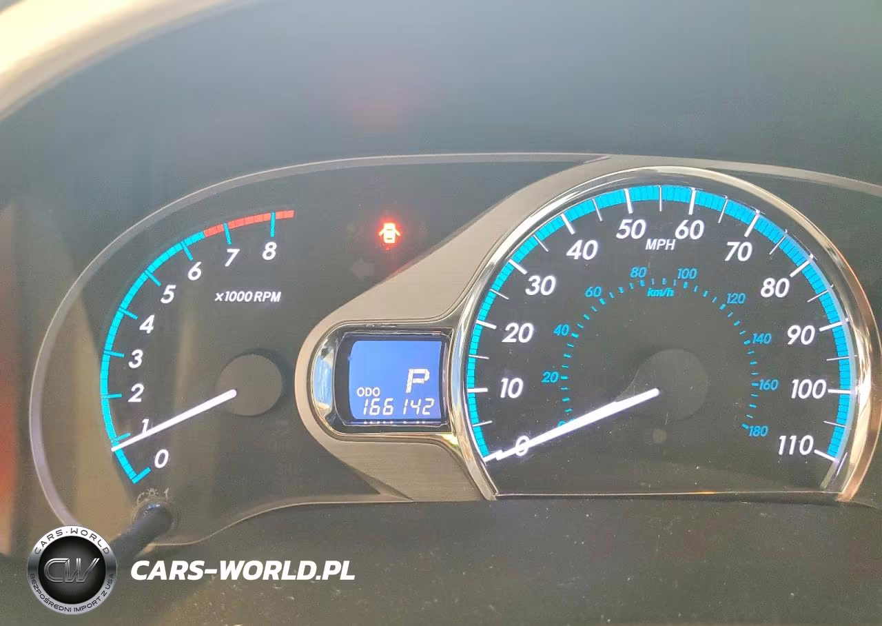 2011 Toyota Sienna Xle 8-Passenger VIN:5TDYK3DC1BS045516 - 9