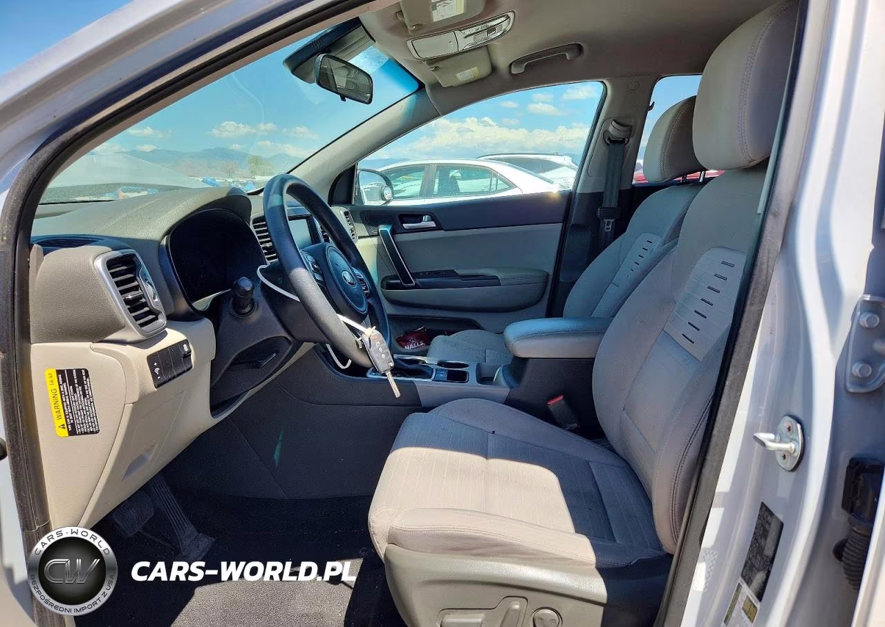 2018 Kia Sportage Lx VIN:KNDPM3ACXJ7320240 - 7