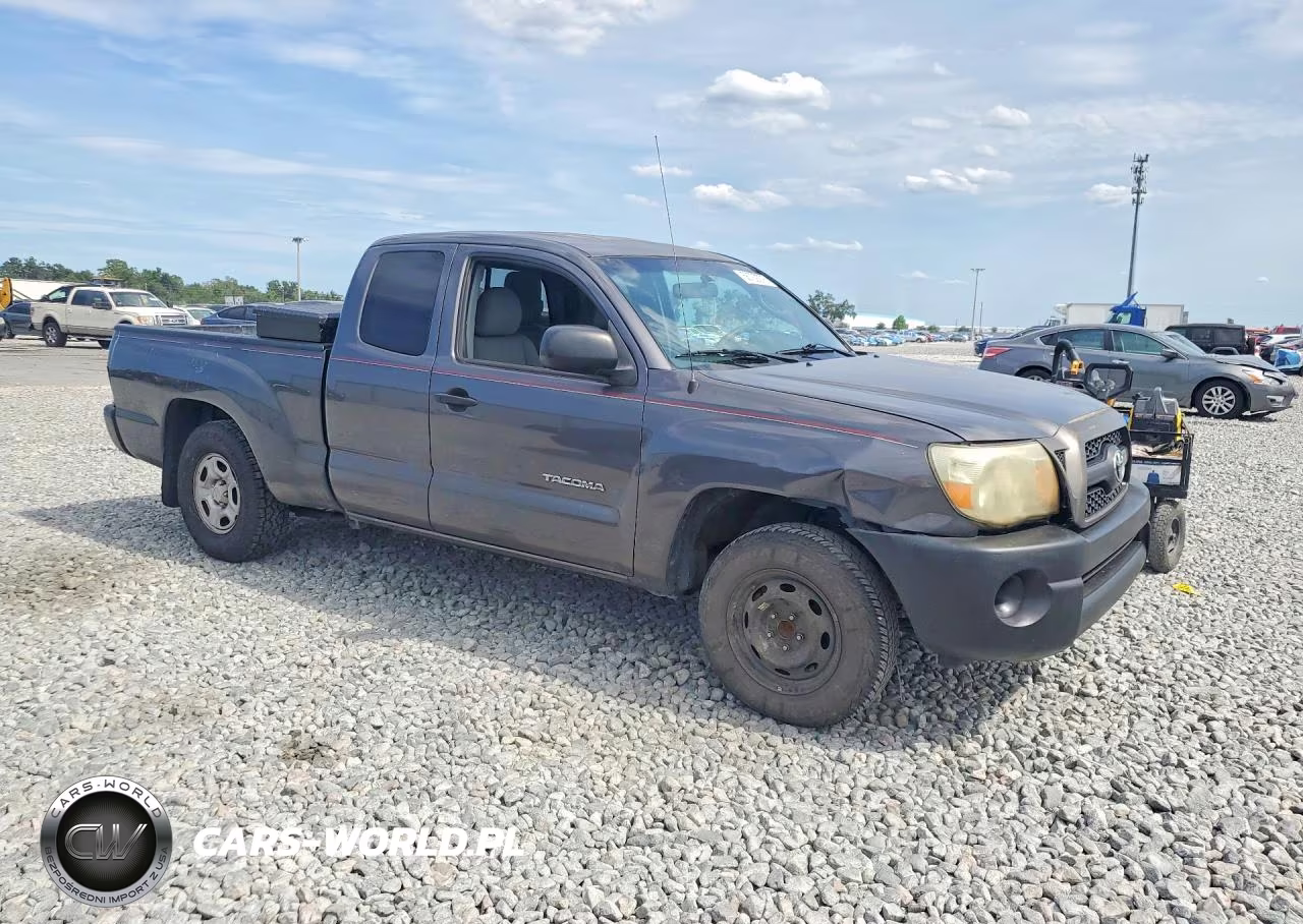2011 Toyota Tacoma Access Cab VIN:5TFTX4CNXBX008608 - 4