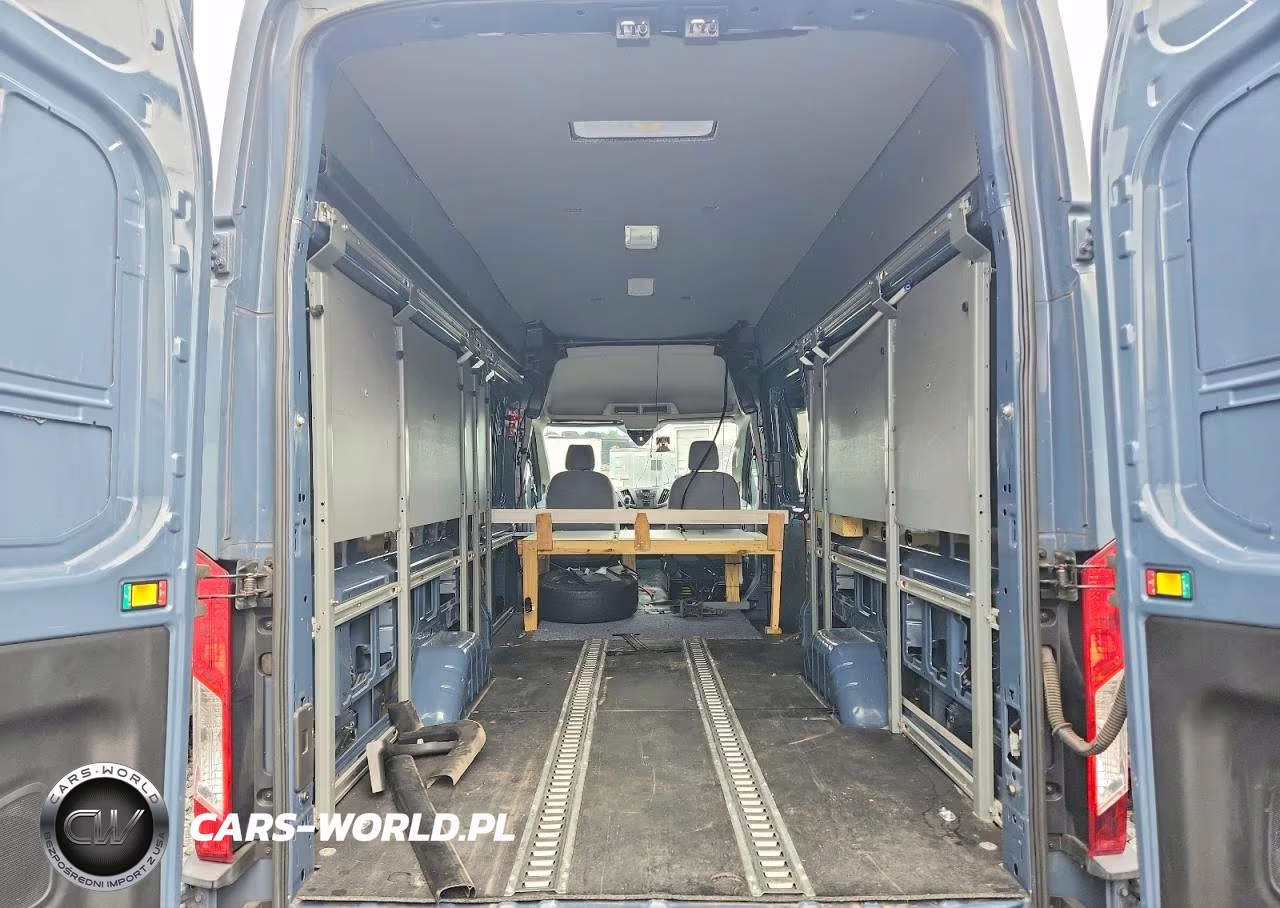 2019 Ford Transit 250 Delivery Van VIN:1FTYR3XM6KKB73919 - 10