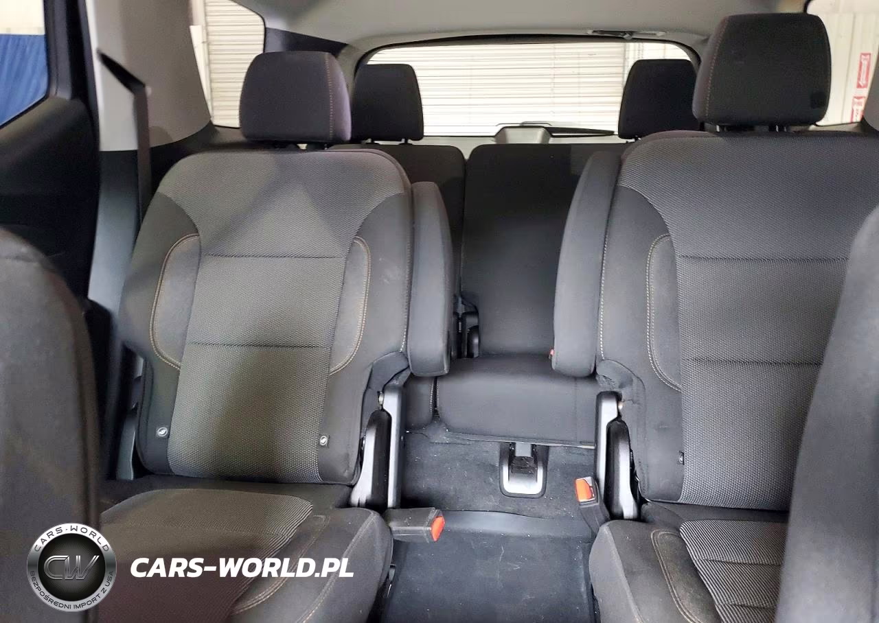 2019 Chevrolet Traverse Lt VIN:1GNERGKWXKJ314376 - 10