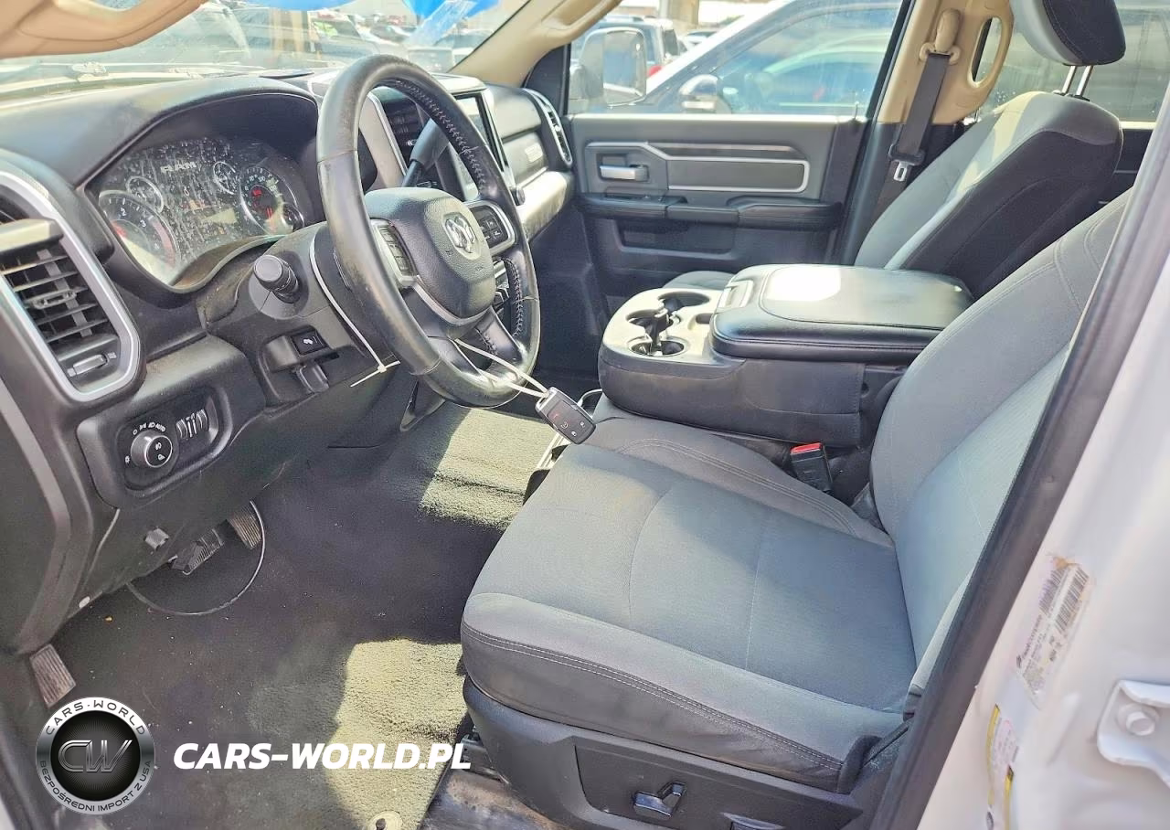 2019 Ram 2500 Big Horn VIN:3C6UR5DL7KG563643 - 7