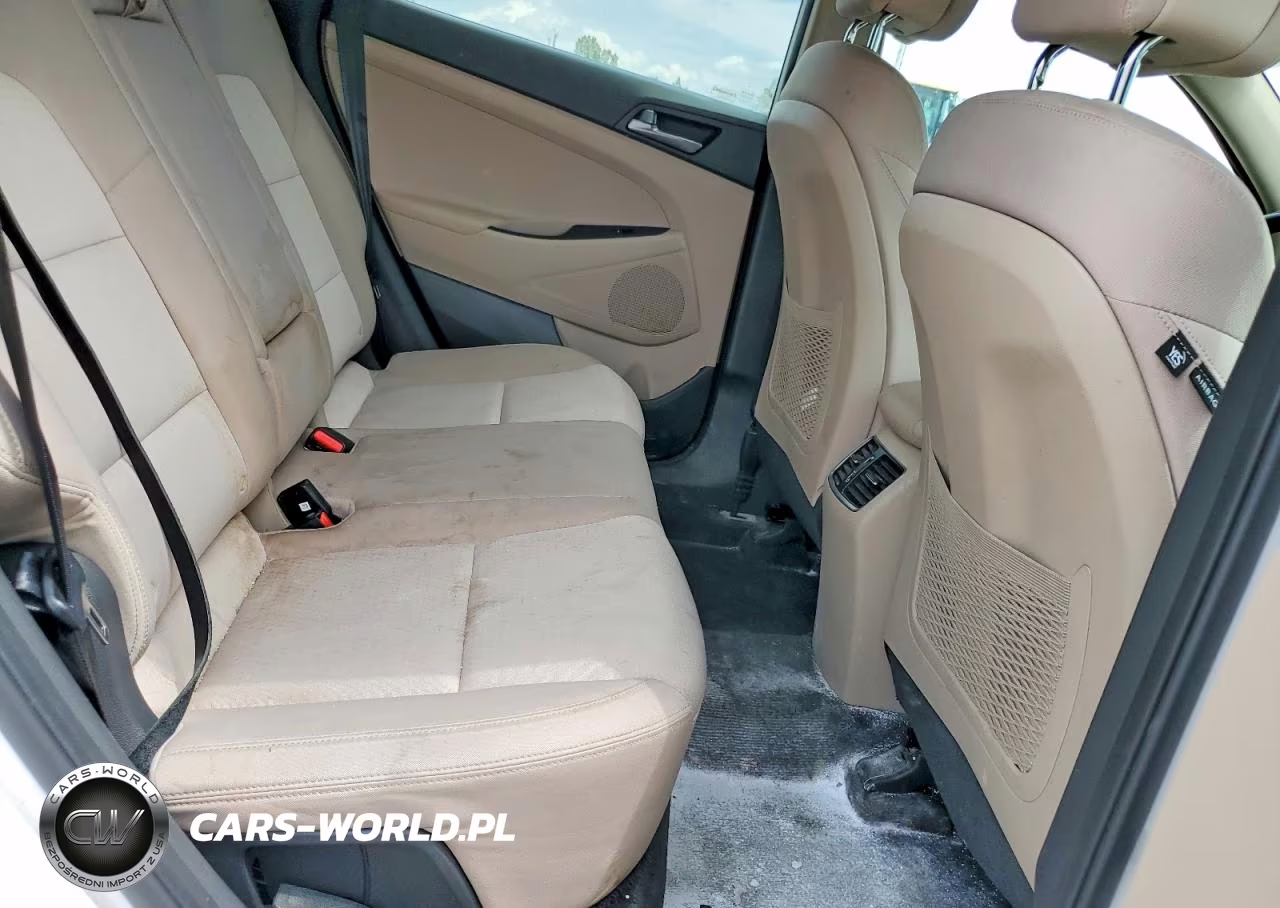 2017 Hyundai Tucson Sport VIN:KM8J3CA2XHU330435 - 11
