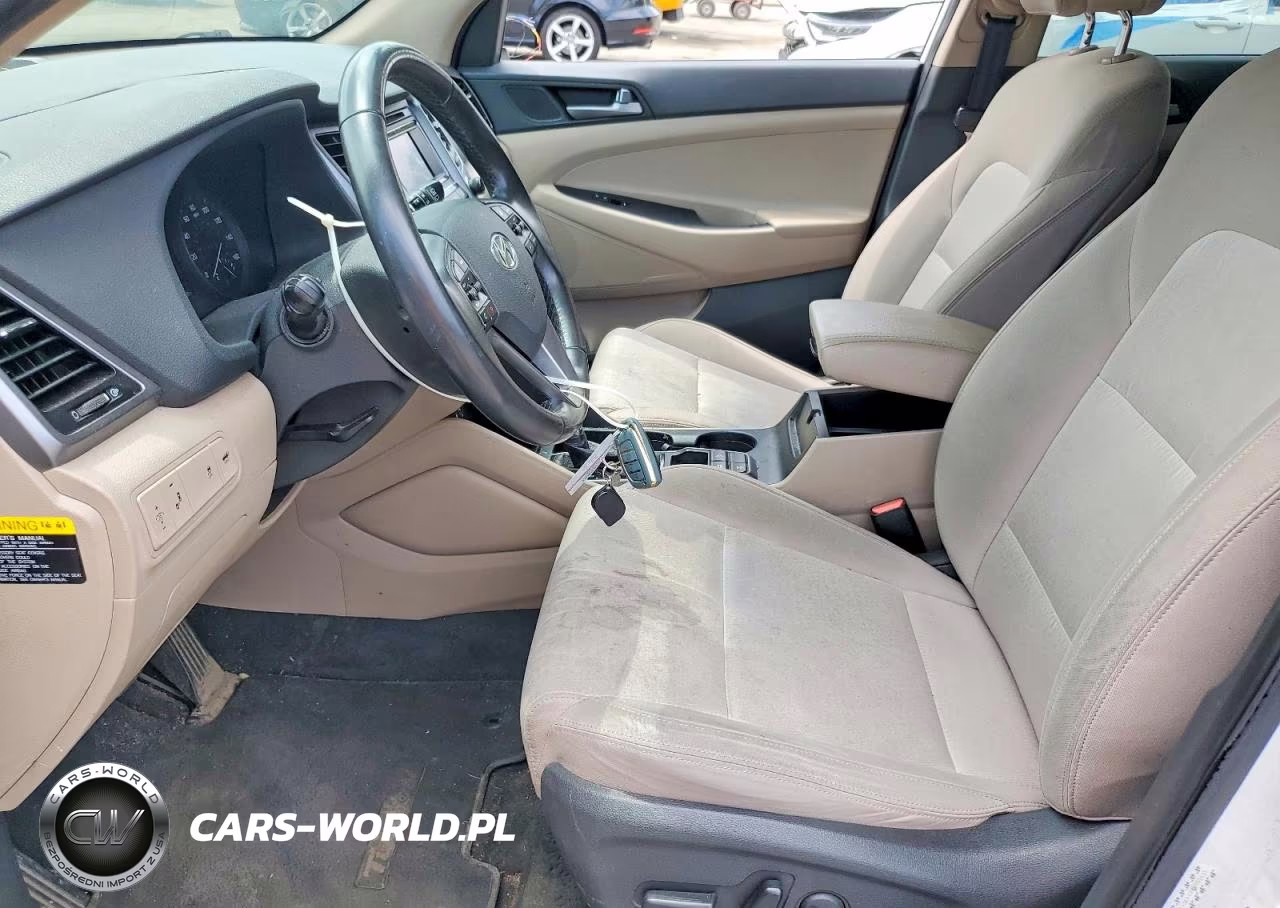 2017 Hyundai Tucson Sport VIN:KM8J3CA2XHU330435 - 7