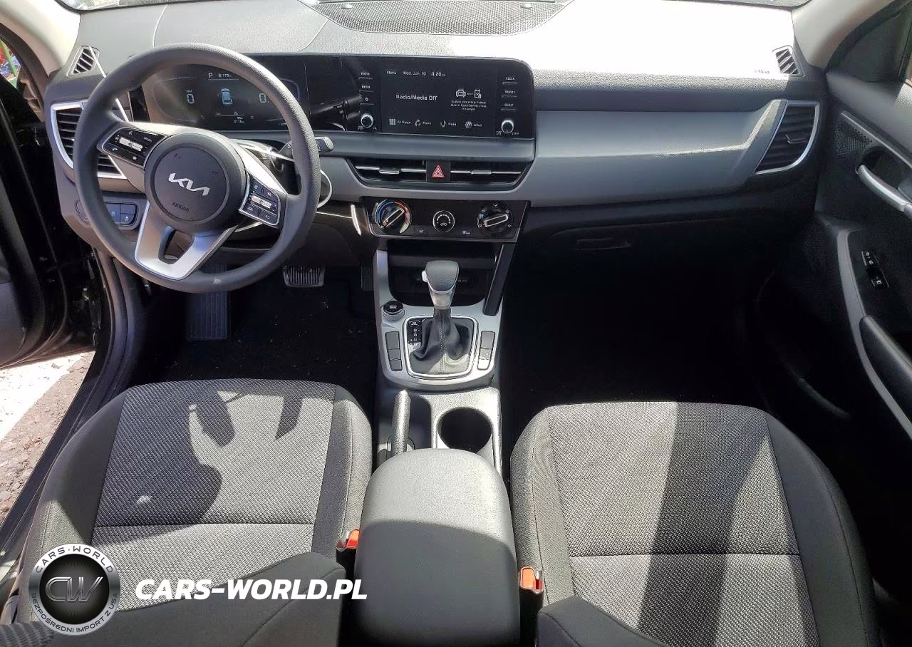 2026 Kia Seltos Lx VIN:KNDEP2AA0T7928522 - 8