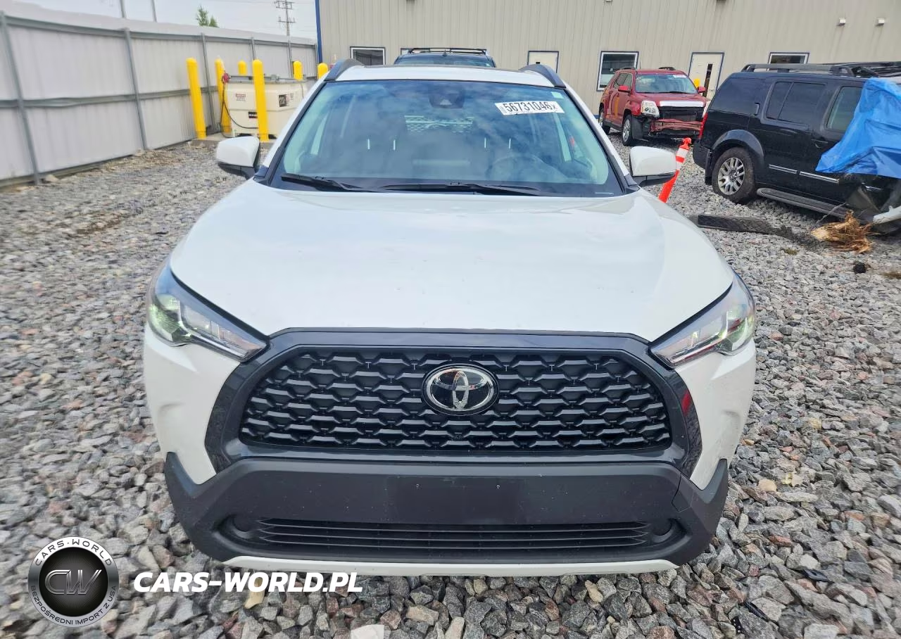 2022 Toyota Corolla Cross Le VIN:7MUBAABG6NV009950 - 5