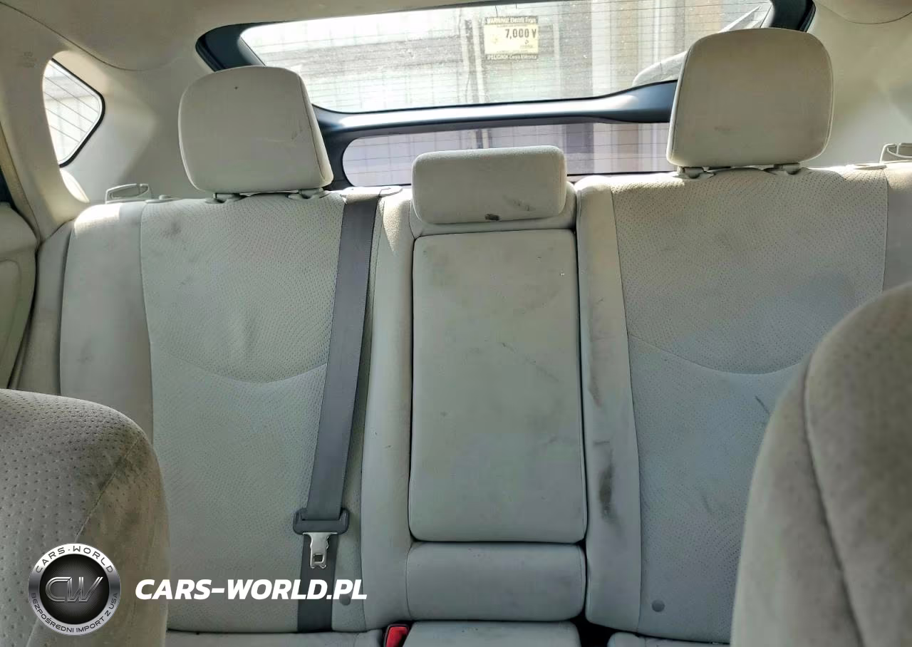2012 Toyota Prius Two VIN:JTDKN3DU3C5406242 - 10