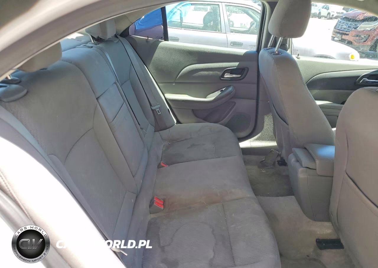2013 Chevrolet Malibu Ls VIN:1G11B5SA8DF144229 - 10