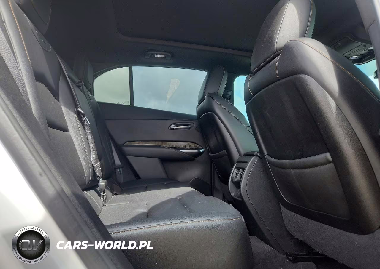 2020 Cadillac Xt4 Sport VIN:1GYFZFR43LF108813 - 10