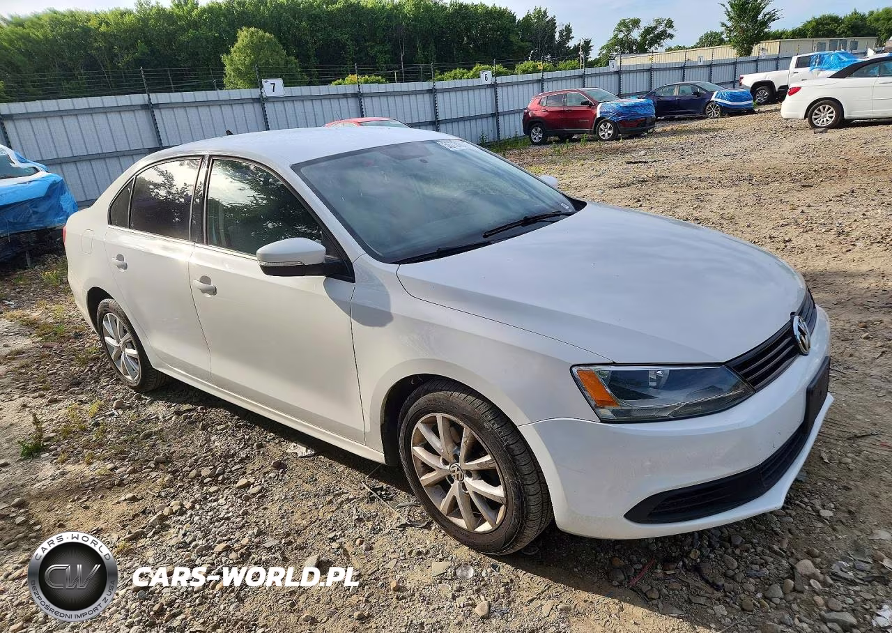 2011 Volkswagen Jetta Se VIN:3VWDZ7AJ8BM316928 - 4