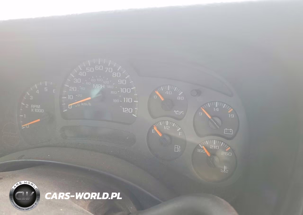 2003 Chevrolet Silverado C1500 VIN:1GCEC14V13Z102285 - 9