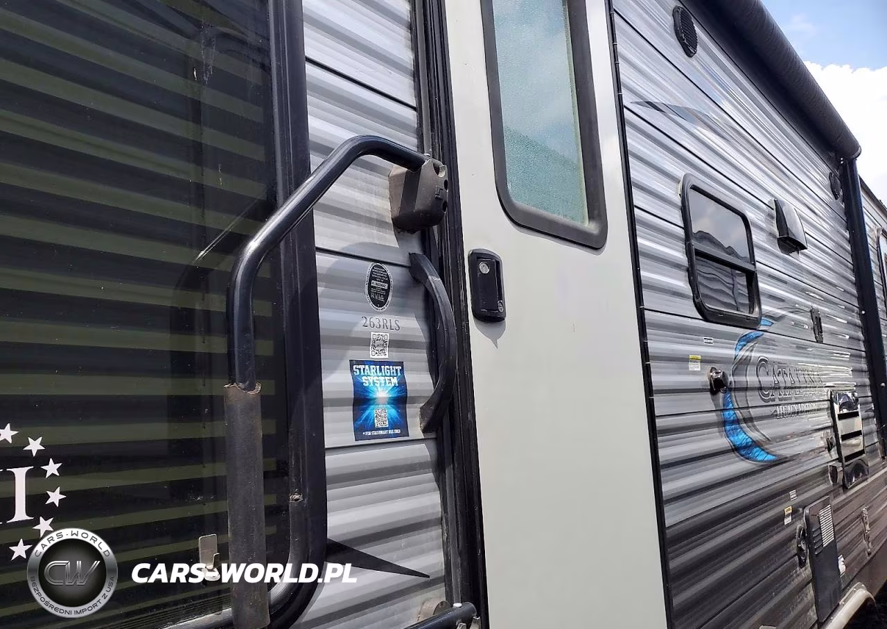 2018 Forest River Catalina Camper VIN:5ZT2CARB7JU030468 - 6