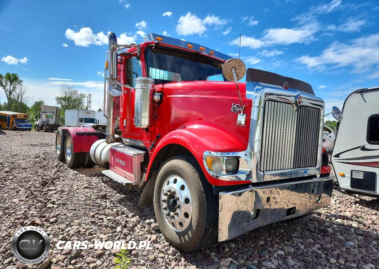 2014 International 9900 9900I – zdjęcie 1 z 10
