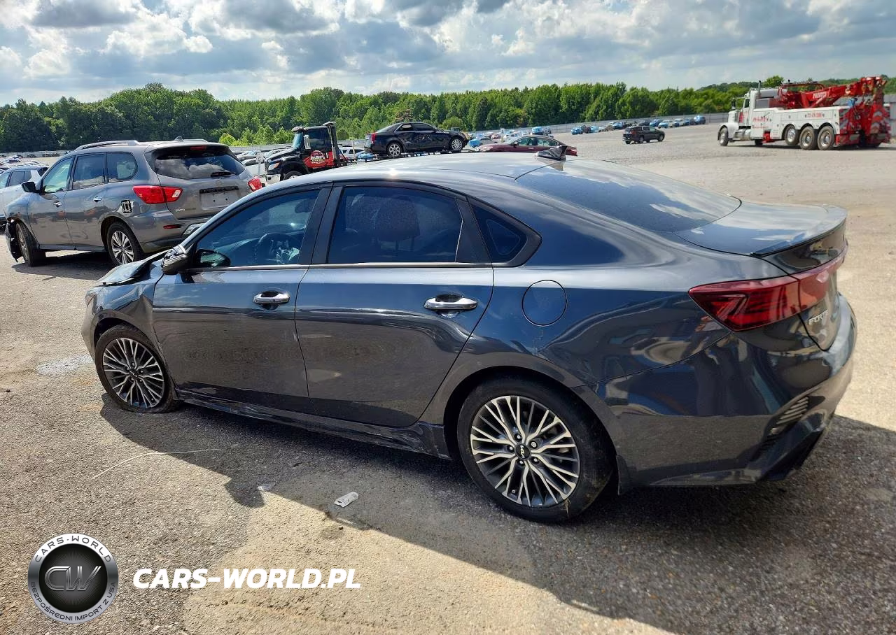 2023 Kia Forte Gt Line VIN:3KPF54AD1PE582499 - 2