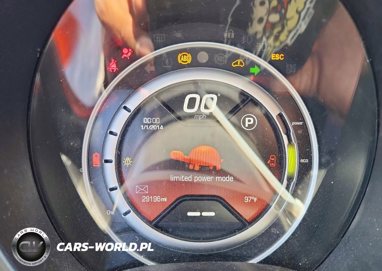 2015 Fiat 500 Electric VIN:3C3CFFGE9FT667049 - 9