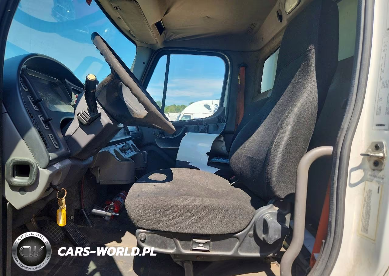 2017 Freightliner M2 106 Medium Duty VIN:1FVACWDT7HHHX3393 - 7