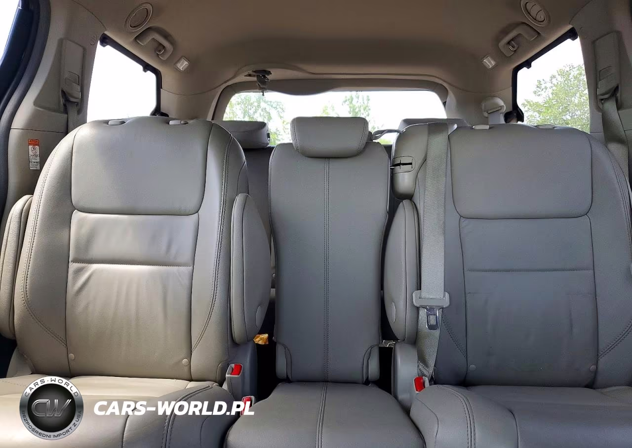 2015 Toyota Sienna Xle 8-Passenger VIN:5TDYK3DC8FS604307 - 10