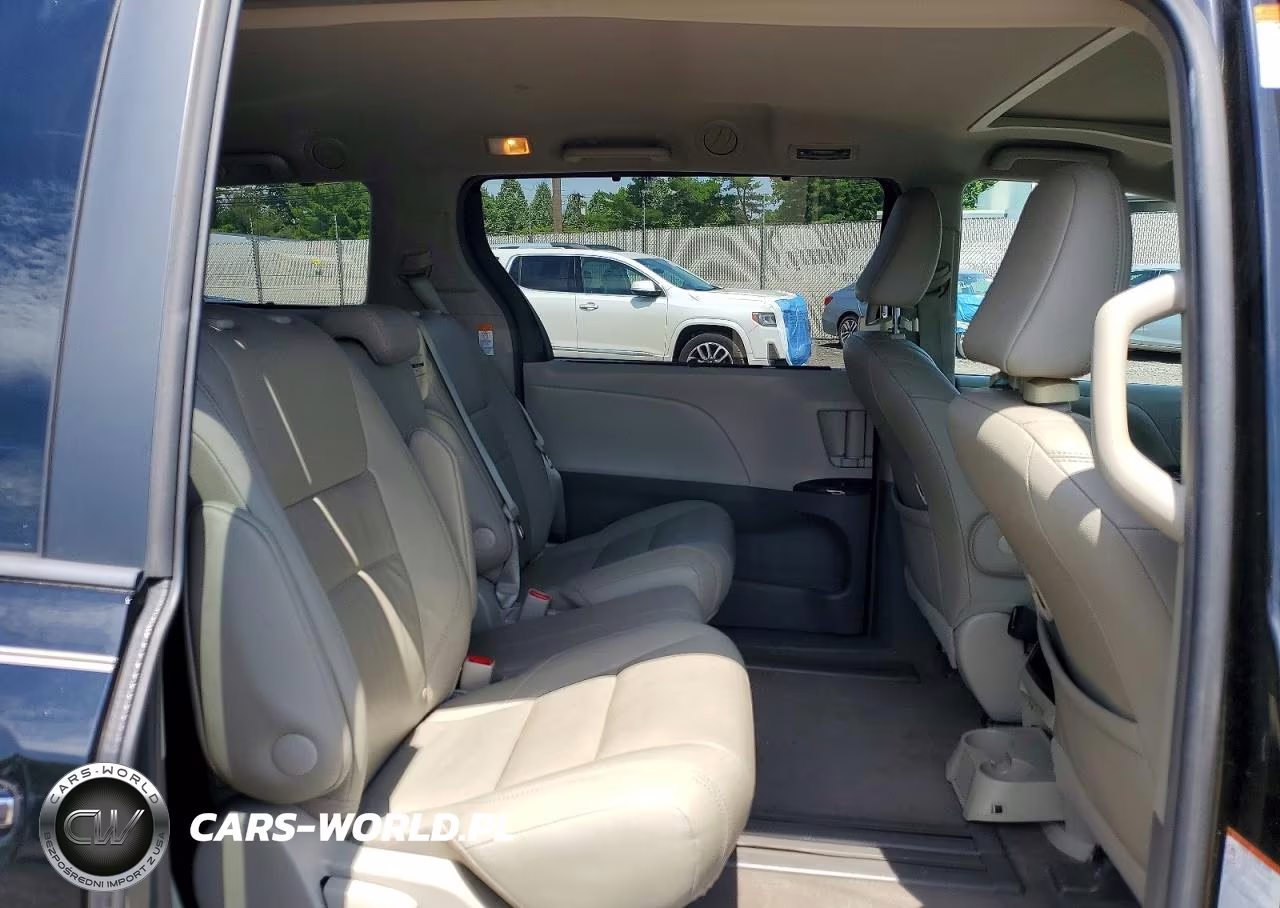 2015 Toyota Sienna Xle 8-Passenger VIN:5TDYK3DC8FS604307 - 11