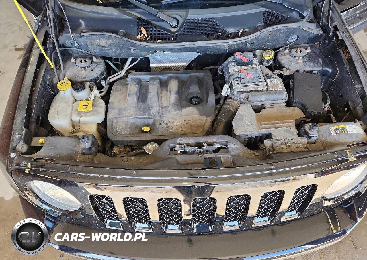 2017 Jeep Patriot Latitude VIN:1C4NJRFB8HD196368 - 12