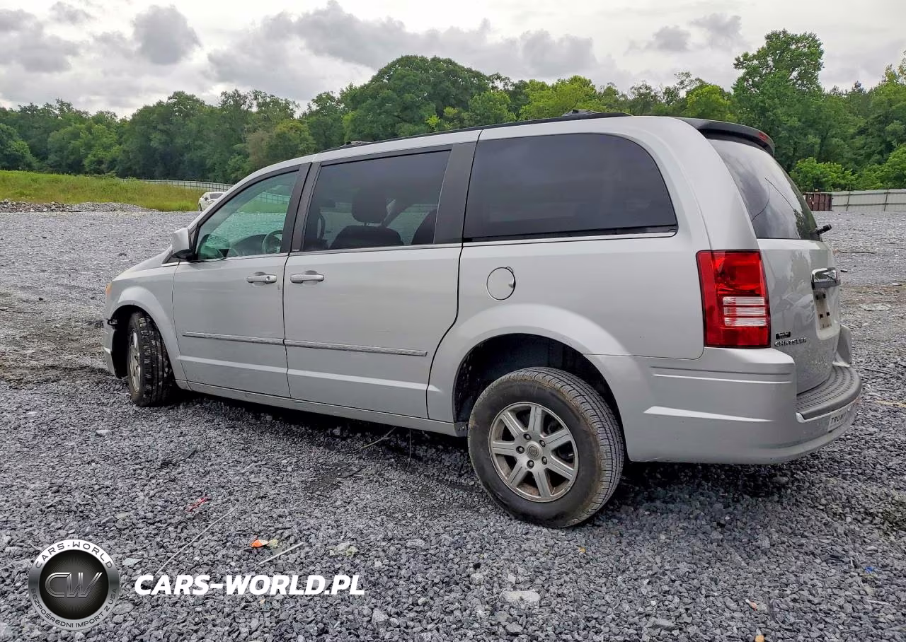 2010 Chrysler Town & Country Touring VIN:2A4RR5D10AR420968 - 2
