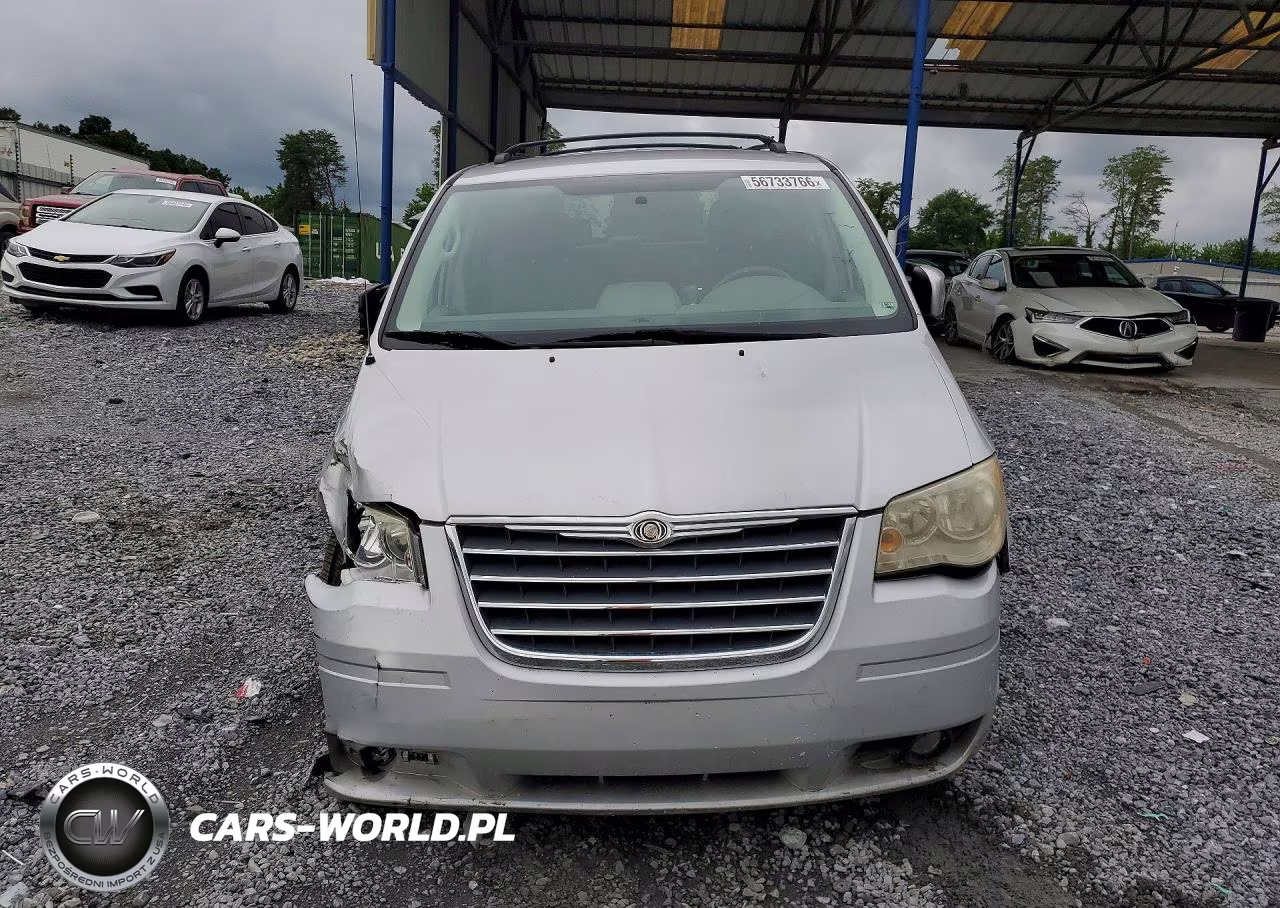 2010 Chrysler Town & Country Touring VIN:2A4RR5D10AR420968 - 5