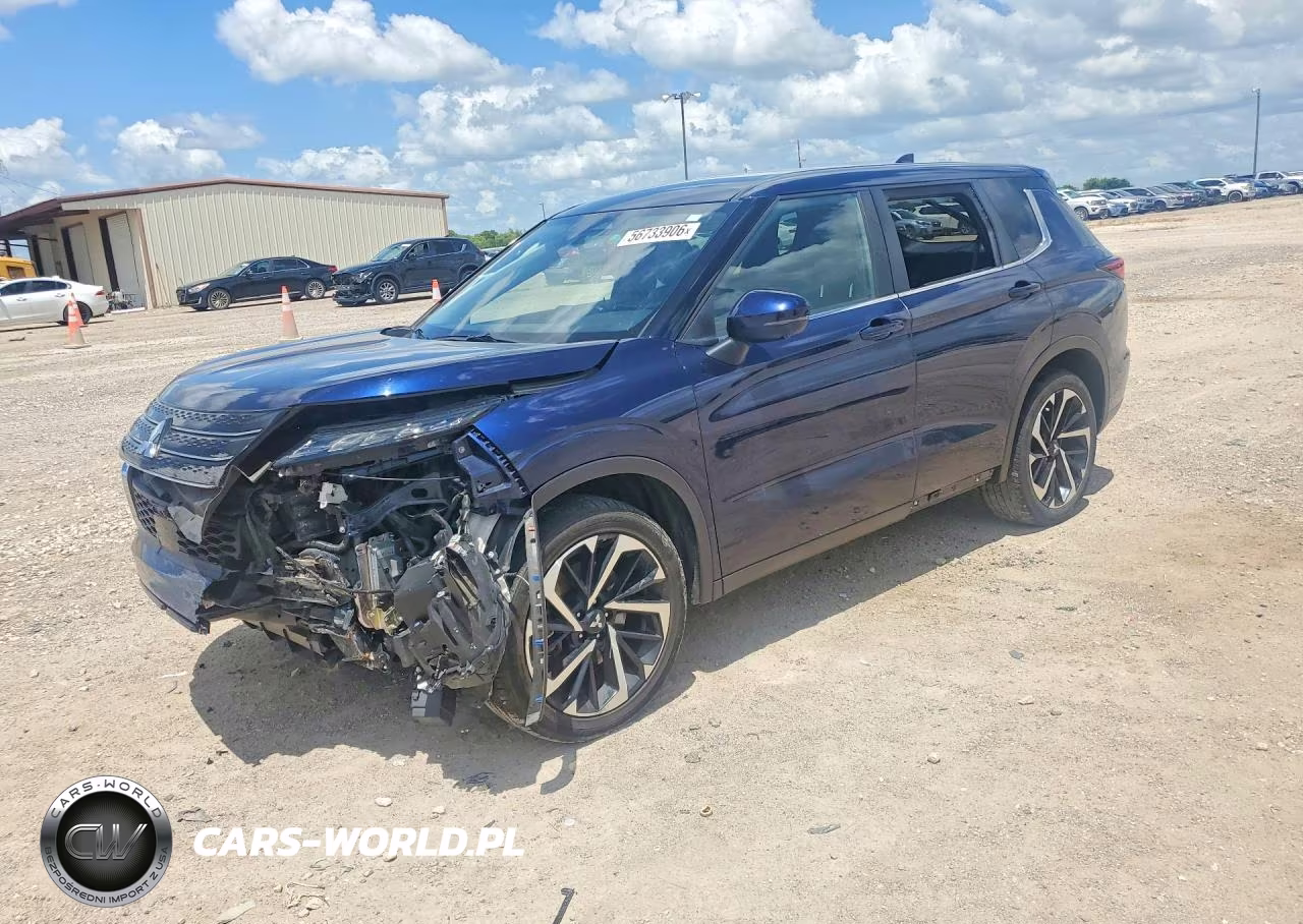 2024 Mitsubishi Outlander – zdjęcie 1 z 13